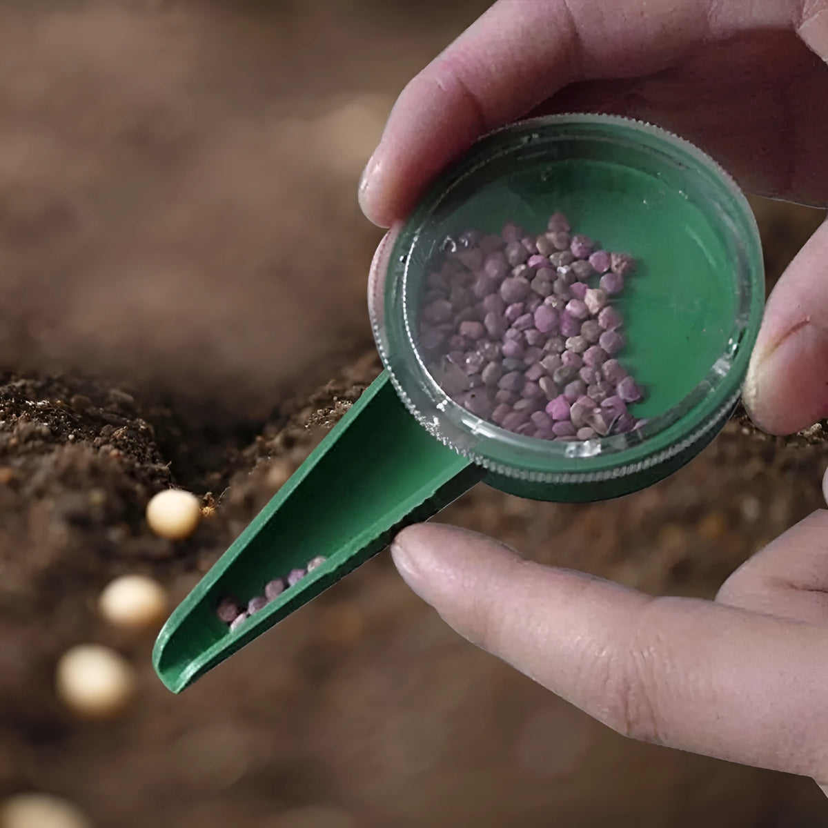 5-speed adjustable plastic seed sower, green and transparent, approx. 12cm x 6cm, 19g, for small seeds