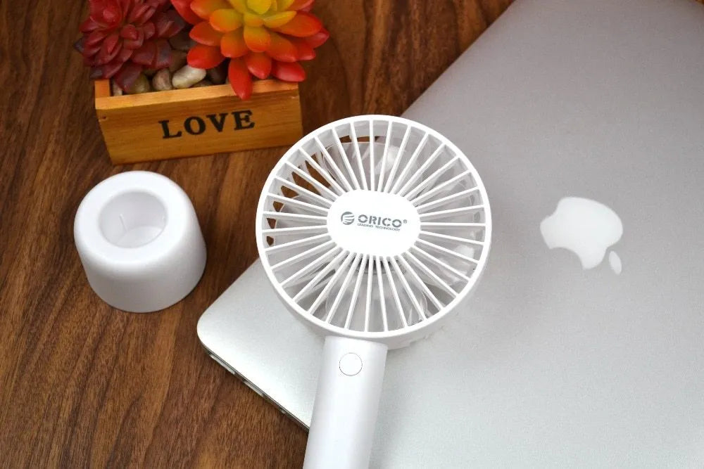 White ORICO FH1 portable USB desk fan with compact design and three-speed controls