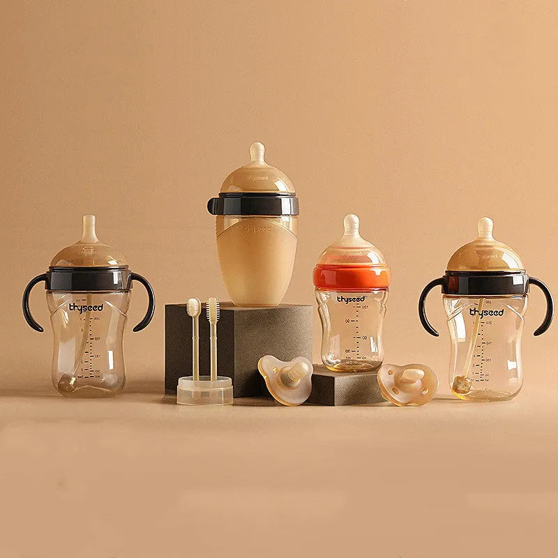 PPSU and silicone baby bottle with wide caliber and circular arc nipple, 240ml and 300ml, no handle