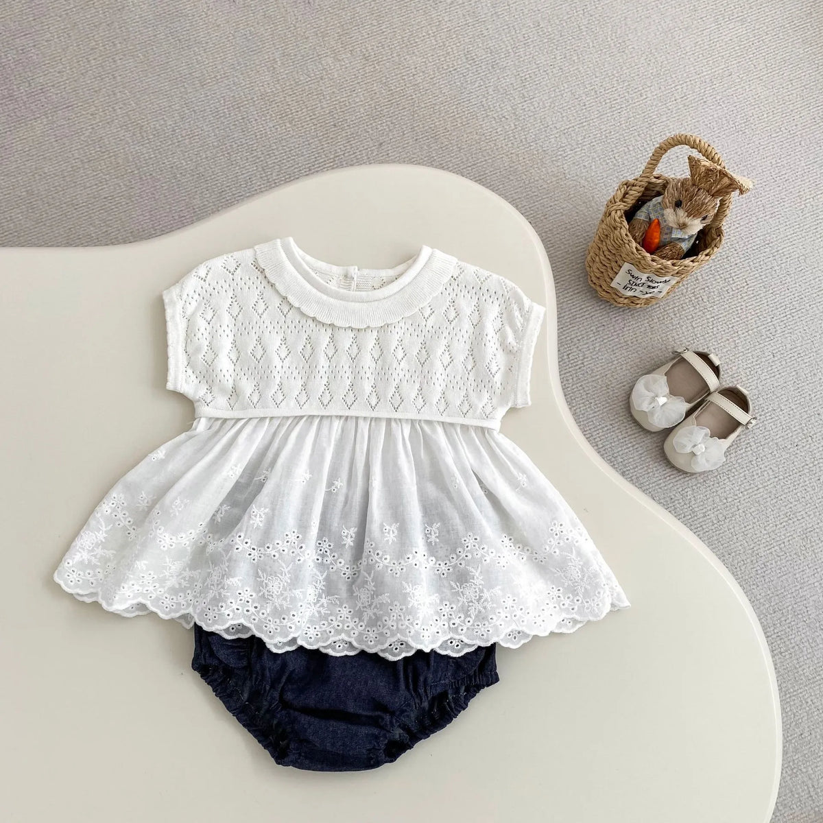 Girls' creamy-white sleeveless crocheted lace swing top in cotton fine yarn, princess style knitted stitching