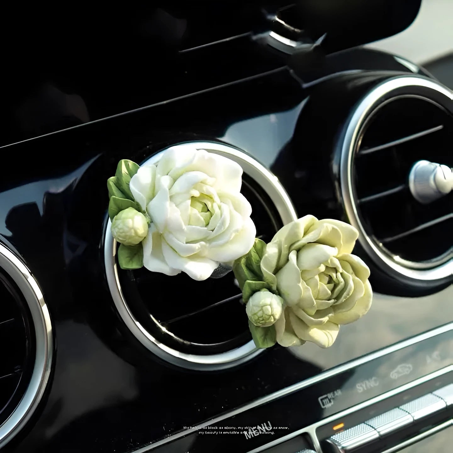 Jasmine car perfume solid air vent clip with gypsum base and essential oil