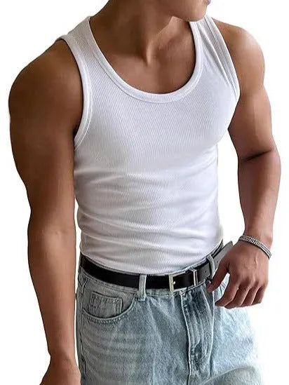 Men's slim-fit workout t-shirt in black colour with wool lining for gym training