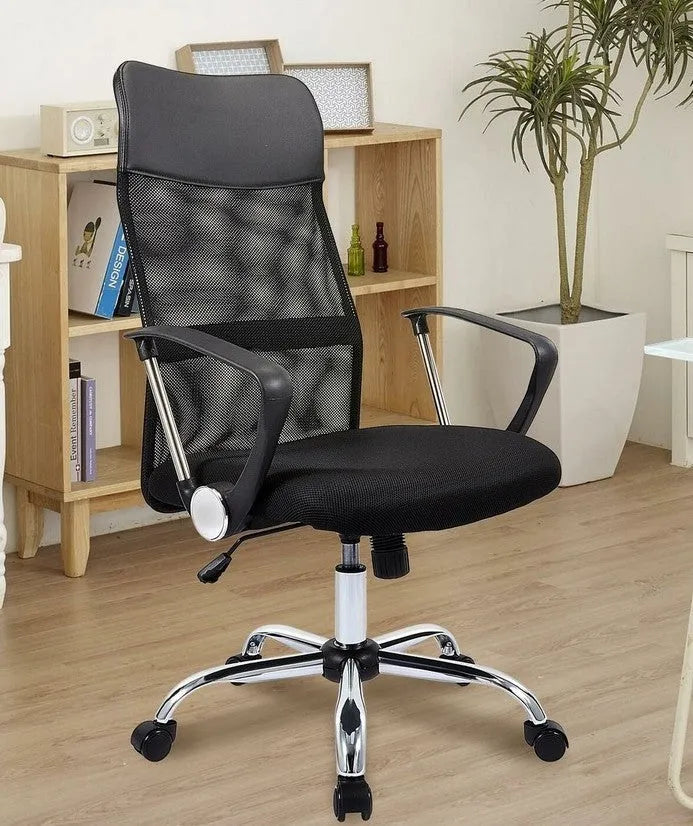 Black mesh computer chair with modern simplicity style and castors for office or home use