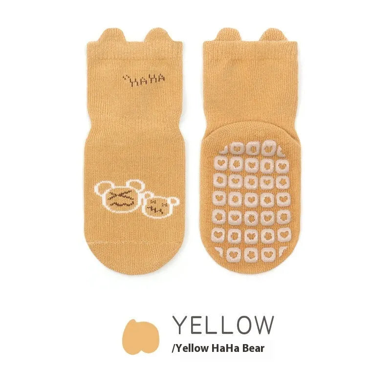 Korean-style baby trampoline socks in cotton with short tube length and free size for unisex children