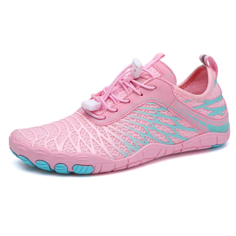 Breathable casual sports shoes with lace-up front and non-slip rubber outsole