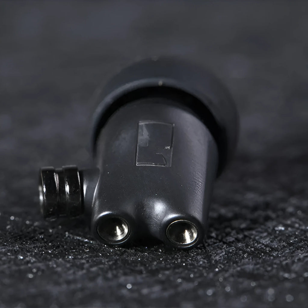 DIY Ie800s in-ear earphone plug with silver plated cable and 3.5mm connector