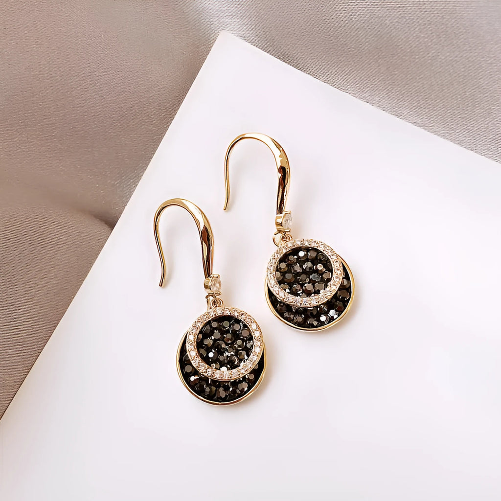 Black geometric round piece alloy earrings with retro Hong Kong style, 3.6cm length