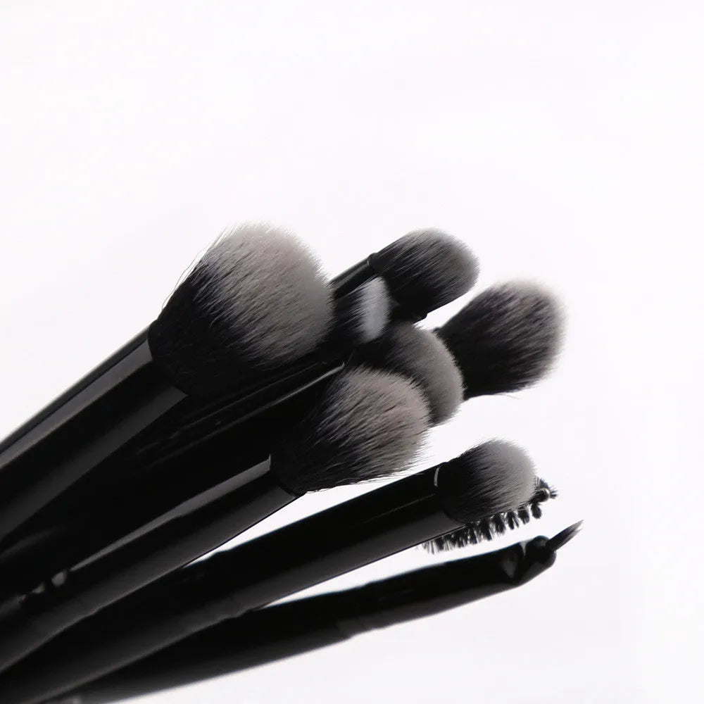 ZOREYA15 15 piece black makeup brush set with synthetic hair and wood handles