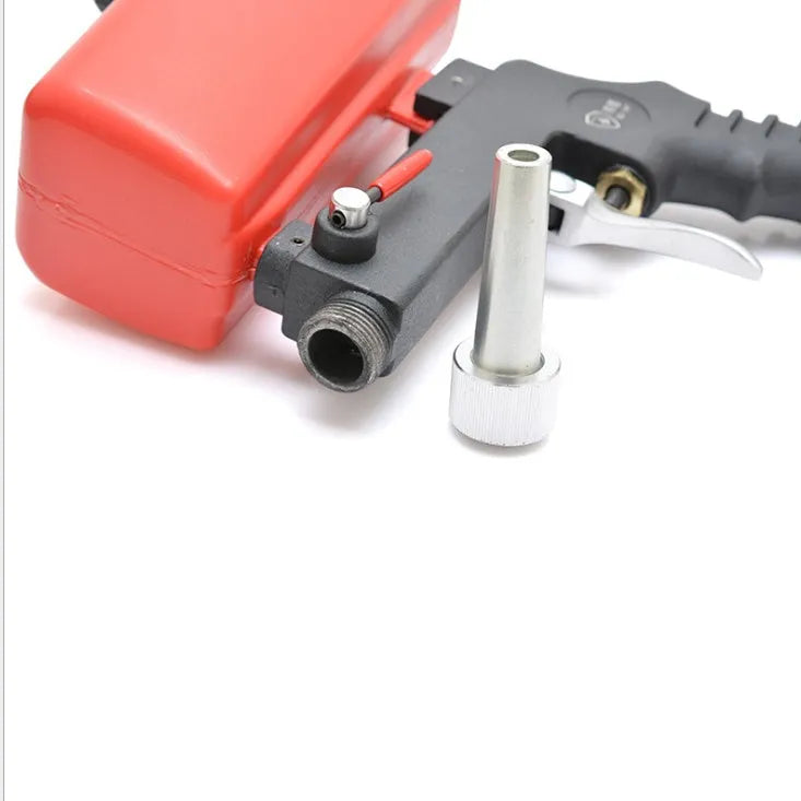 Portable small gravity pneumatic sandblasting gun with 21lb tank, shown in blue colour