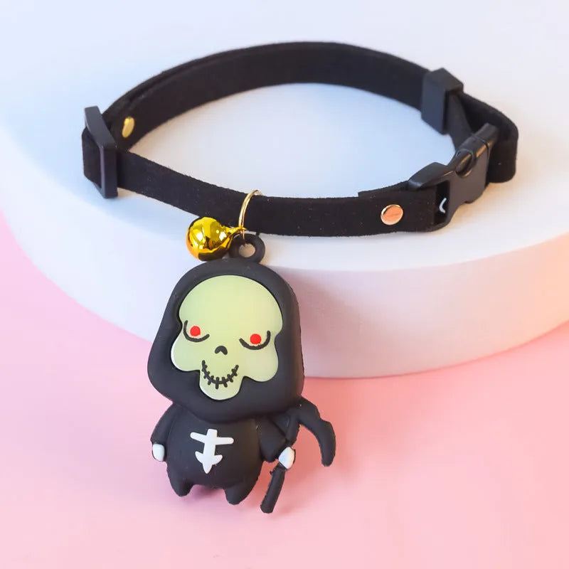 Halloween dog collar decoration with luminous cartoon patterns in Pumpkin Man, brat and skull designs