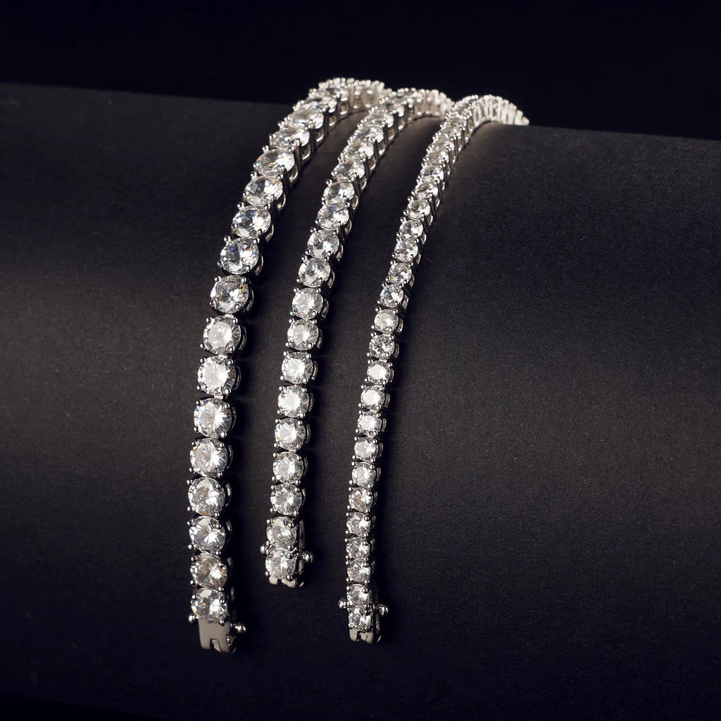 Real gold electroplated bracelet in white colour, simple bracelet jewellery with gold-plated finish