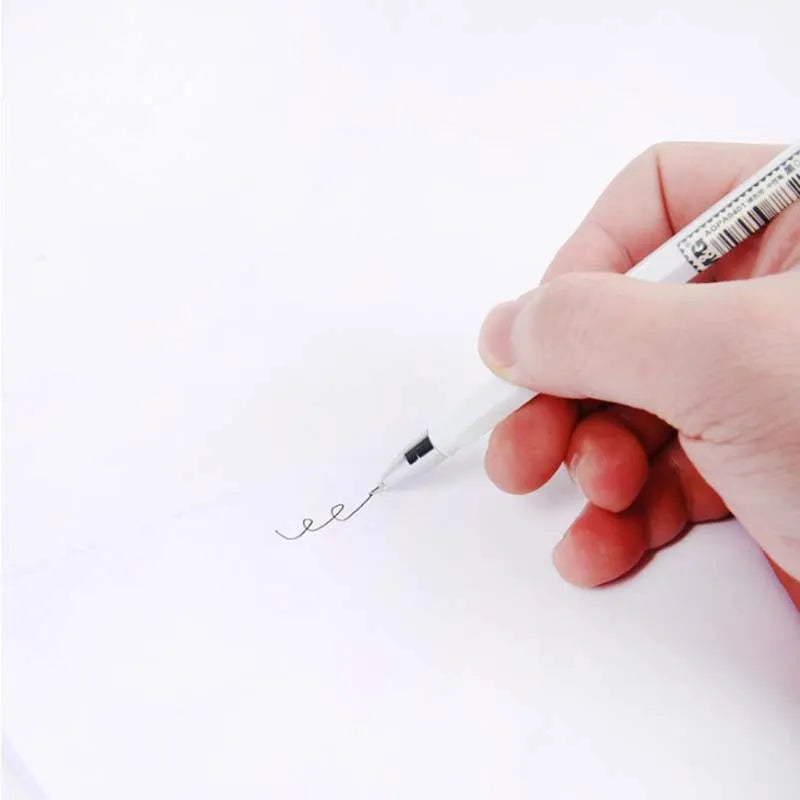 Full needle tube carbon signature pen with black ink, 0.35mm fine tip, 140mm plastic body