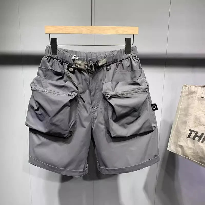 Men's large size work shorts with pockets in black or grey colours