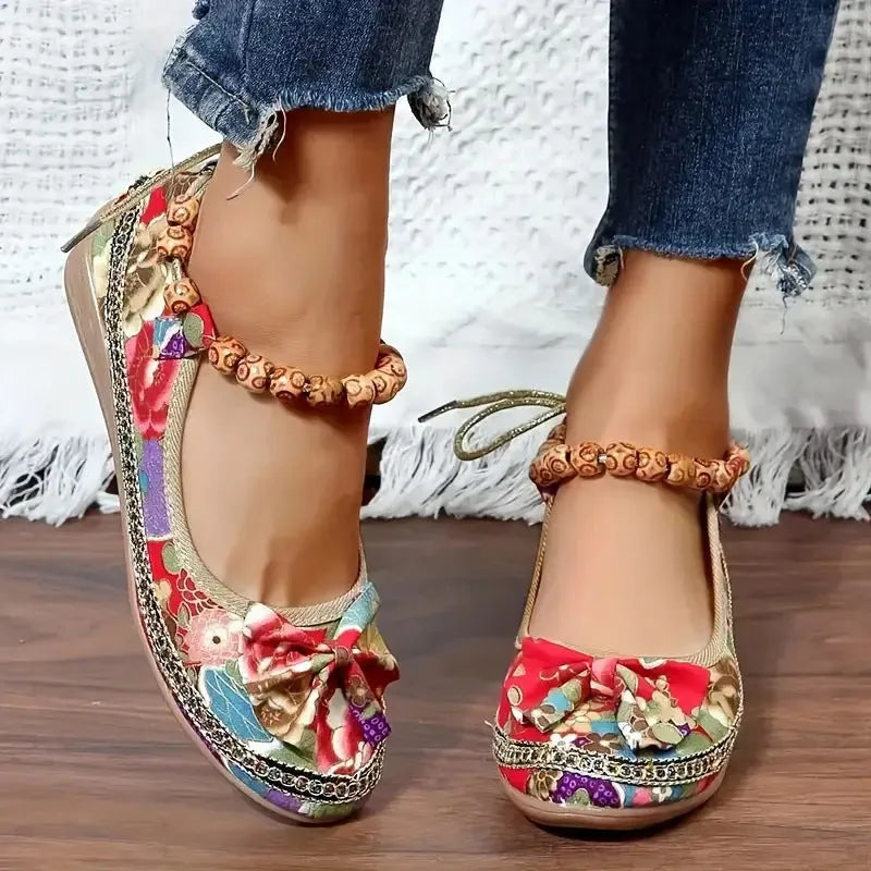 Women's black ethnic platform sandals with elastic band and cloth upper in EU size 42