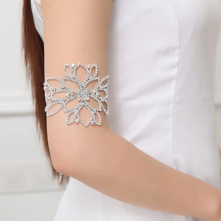 Women's gold-plated arm chain with rhinestone and synthetic cubic zirconia inlay, 1style, single piece