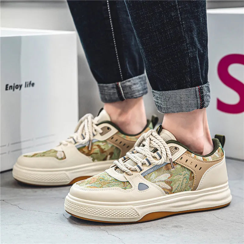 Men's casual canvas shoes in Milan green or beige colours with flat heel and round toe design