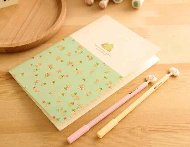 School supplies notebook, 21x14cm portable notebook with broken flowers cover