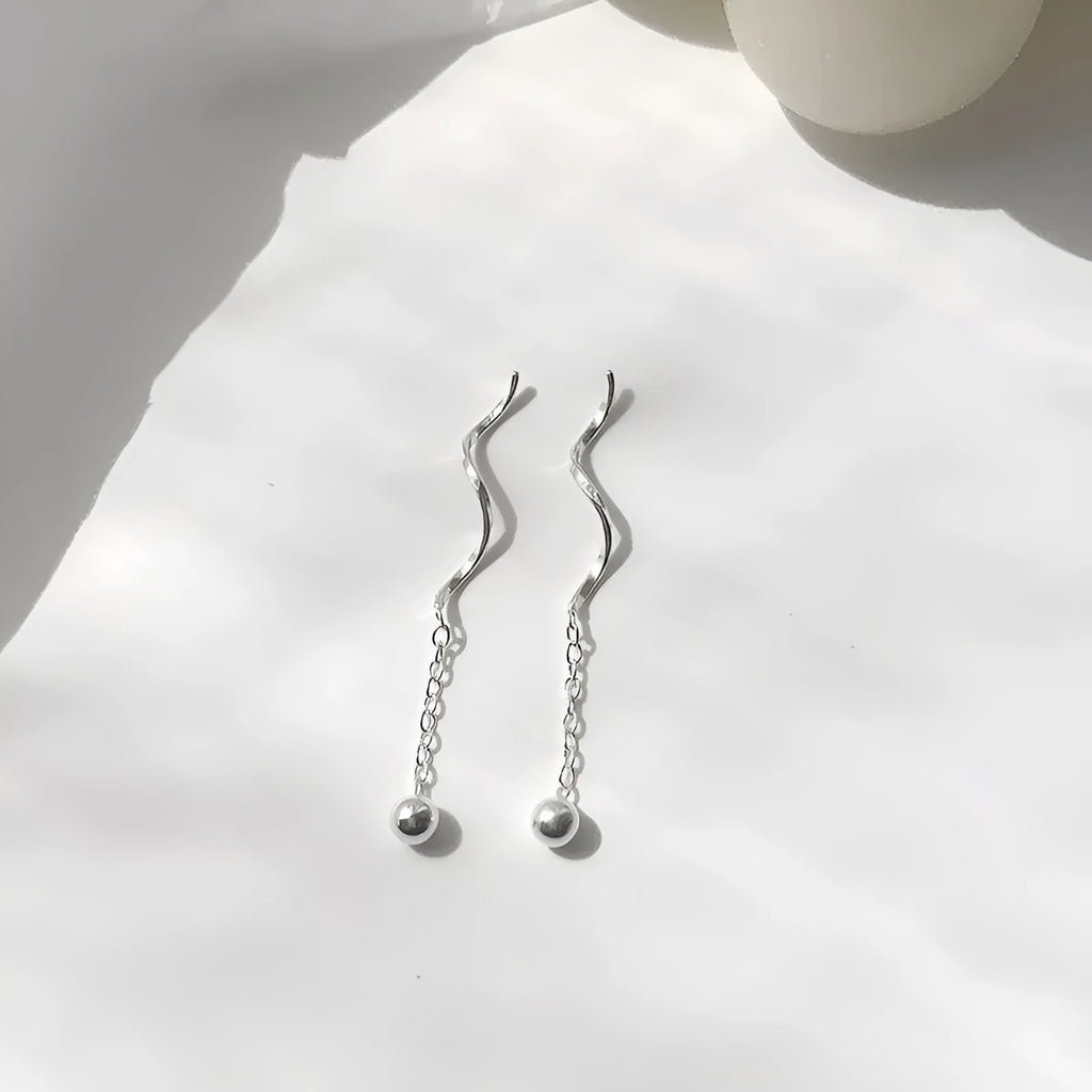 Niche Design S925 silver wavy ball hanging earrings with natural wave shape and round beads