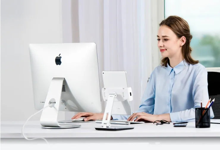 Foldable aluminium phone and tablet holder with 360° rotation in black colour