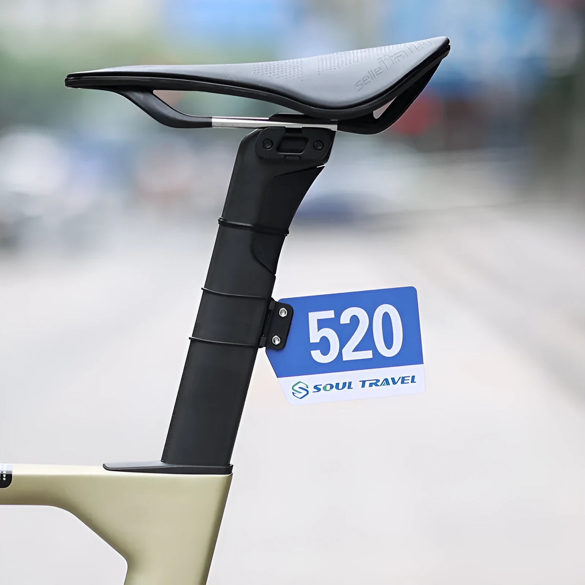 Bicycle competition number plate bracket with leather rings and tool for round tube or cracked duct mounting