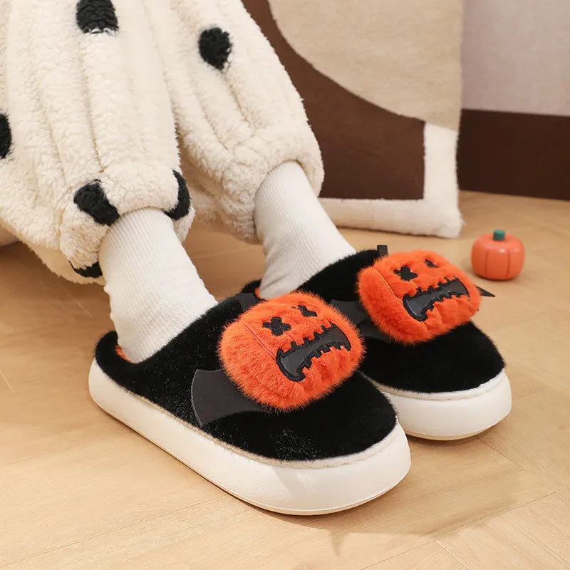Halloween cartoon pumpkin slippers with small wings, black, non-slip indoor cotton slippers unisex baotou round toe