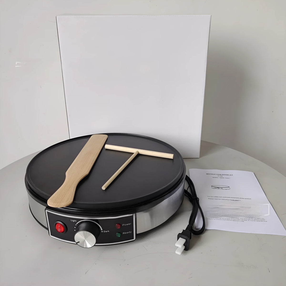 Black 30cm adjustable temperature electric baking pan with non-stick cooking surface