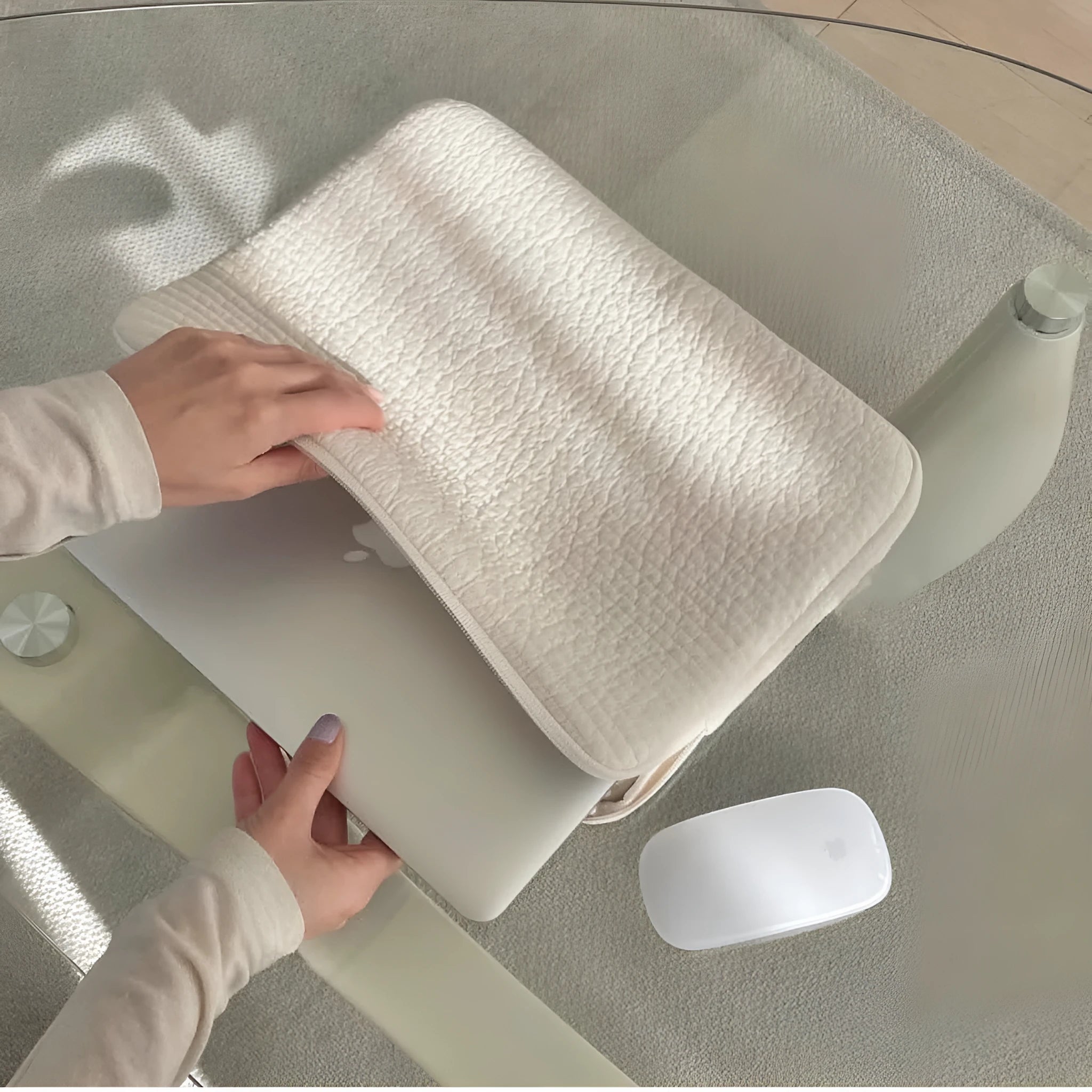 Black and white cotton cloth hand-held clutch bag for anti-seismic tablet protection.