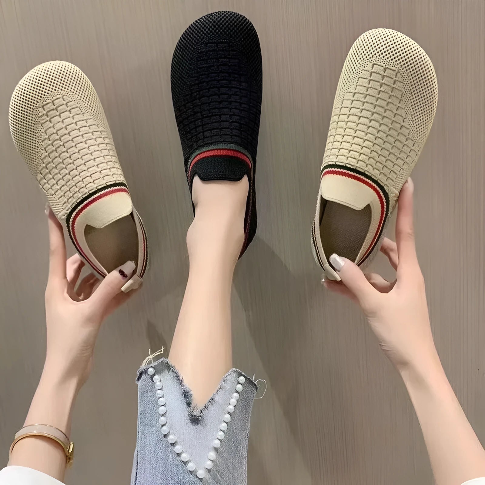Women's casual slip-on shoes with breathable mesh upper, non-slip rubber sole, low heel, in black