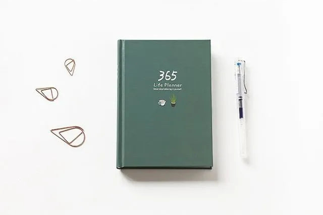 Hardback notebook planner 13.5x18.2cm 228 pages with 365 day plan, dark green or pink cover