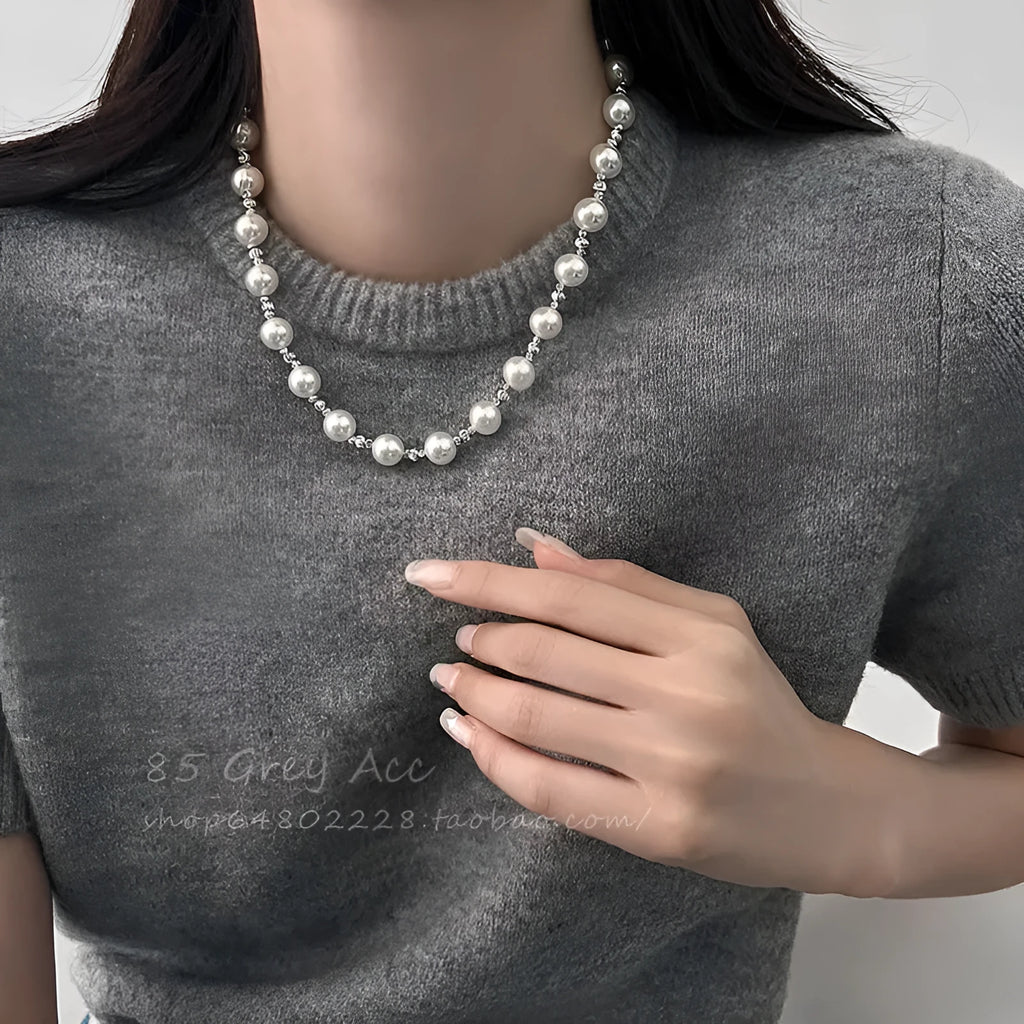 Women's 10mm pearl necklace with Mother Pearl shellfish geometric pendant on 45cm chain