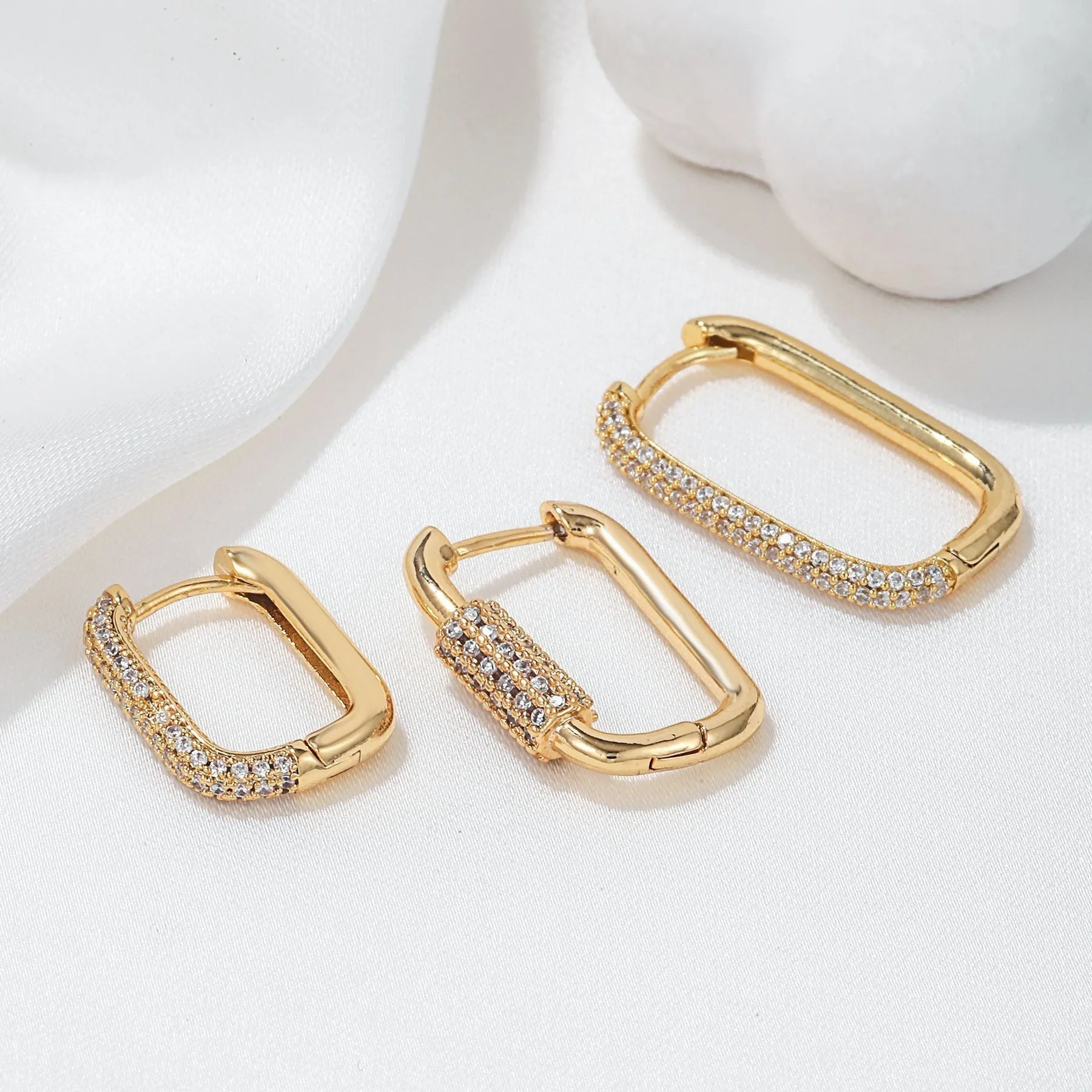 Geometric copper ear clip set with micro inlaid zircon stones in square design