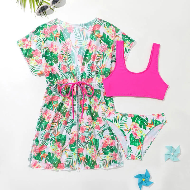 Girls floral print two-piece swimsuit set in high elasticity polyester fabric.