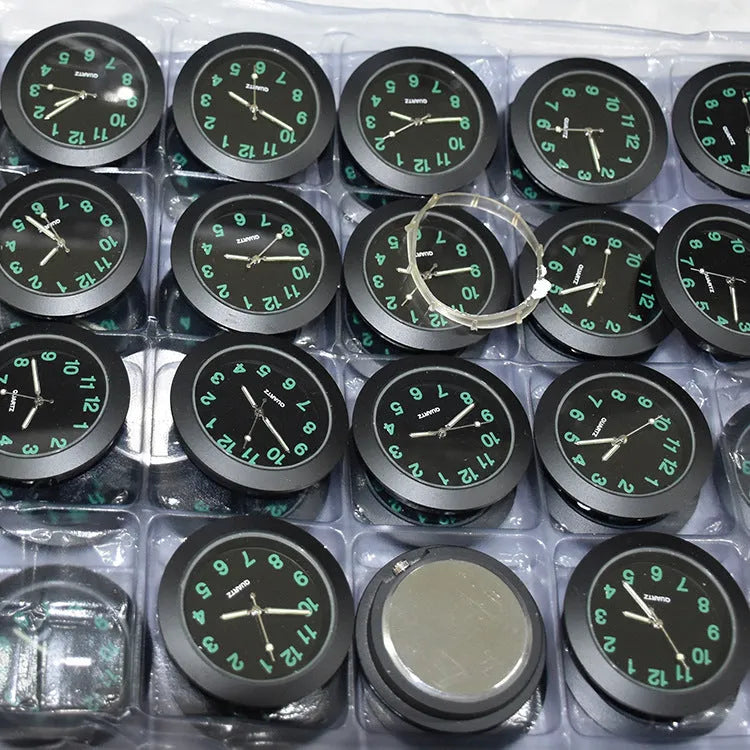 43mm round alloy clock movement with luminous dial and small three needles in black colour