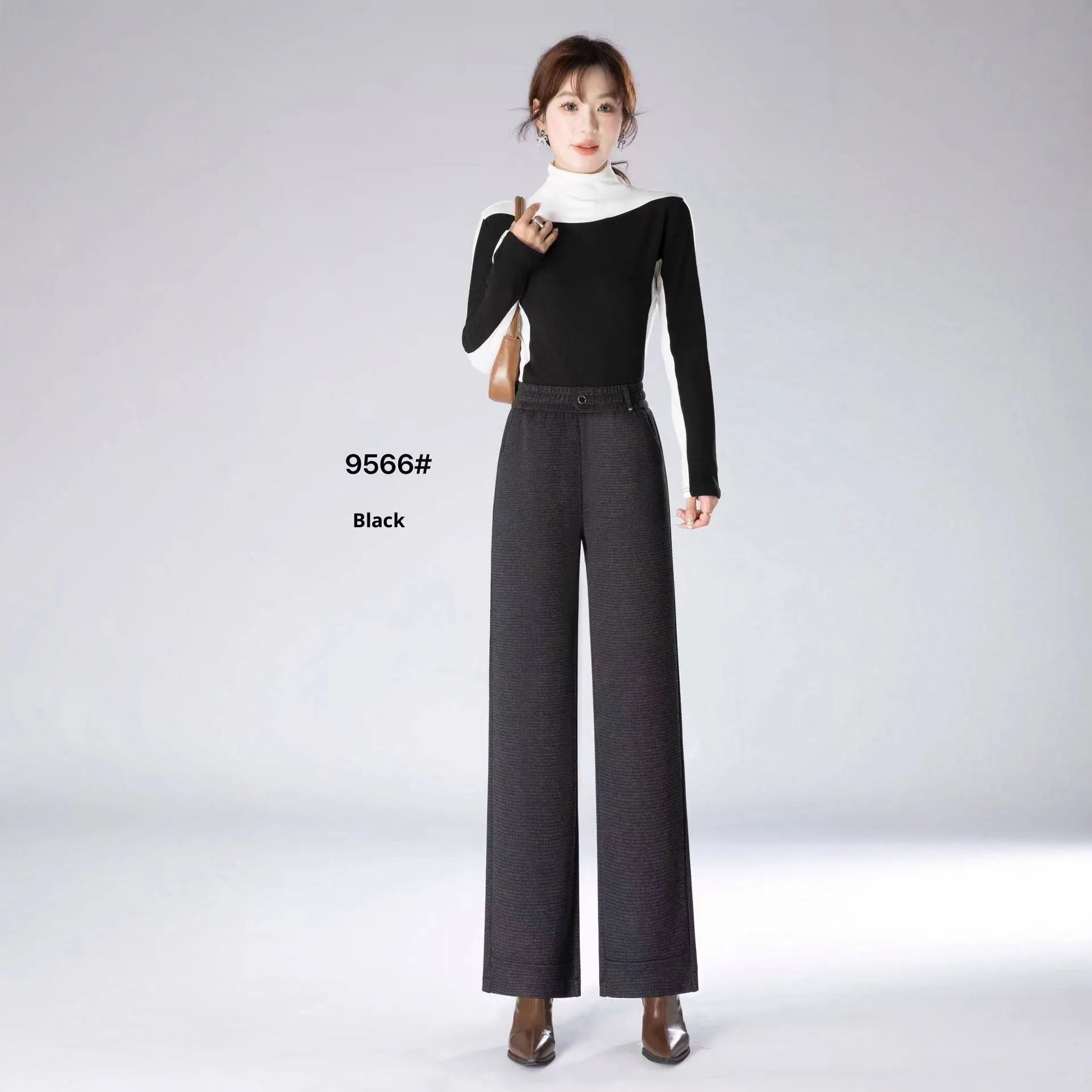 High waist loose straight pants in oatmeal colour with plaid pattern, wool and cashmere blend