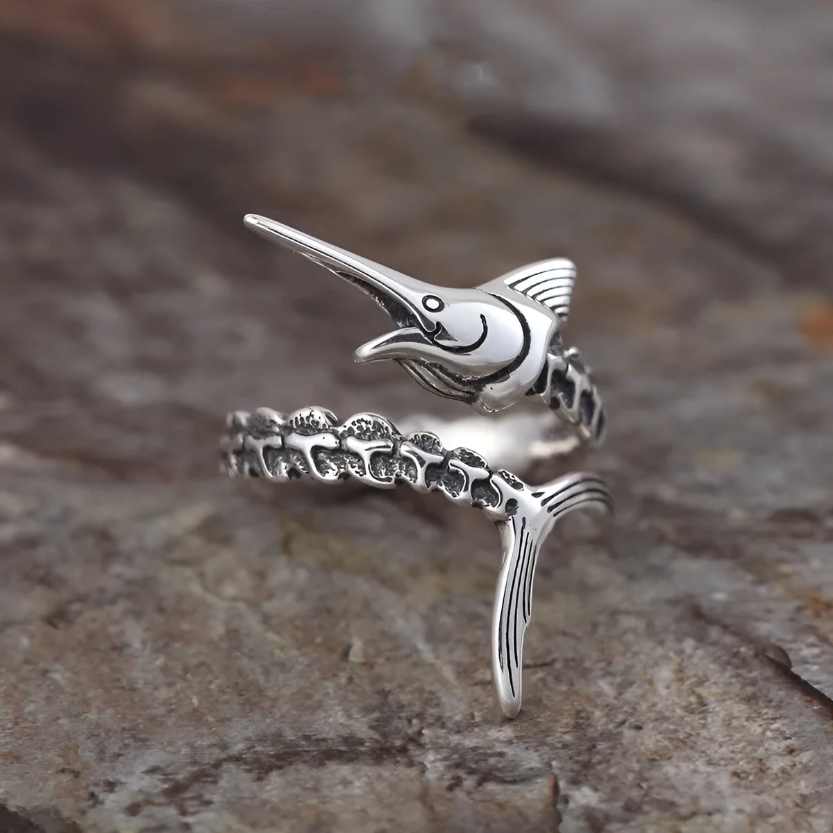 Retro silver fish ring with open mouth, zinc alloy, flying fish carp design