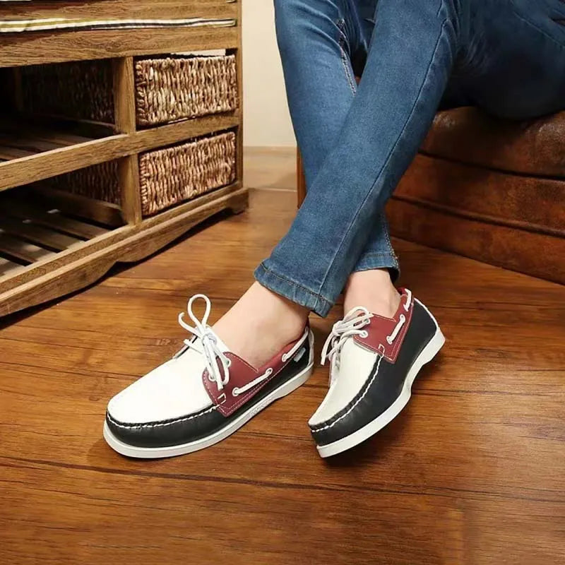 Men's British-style casual shoes with round toe and flat heel design in solid colour options