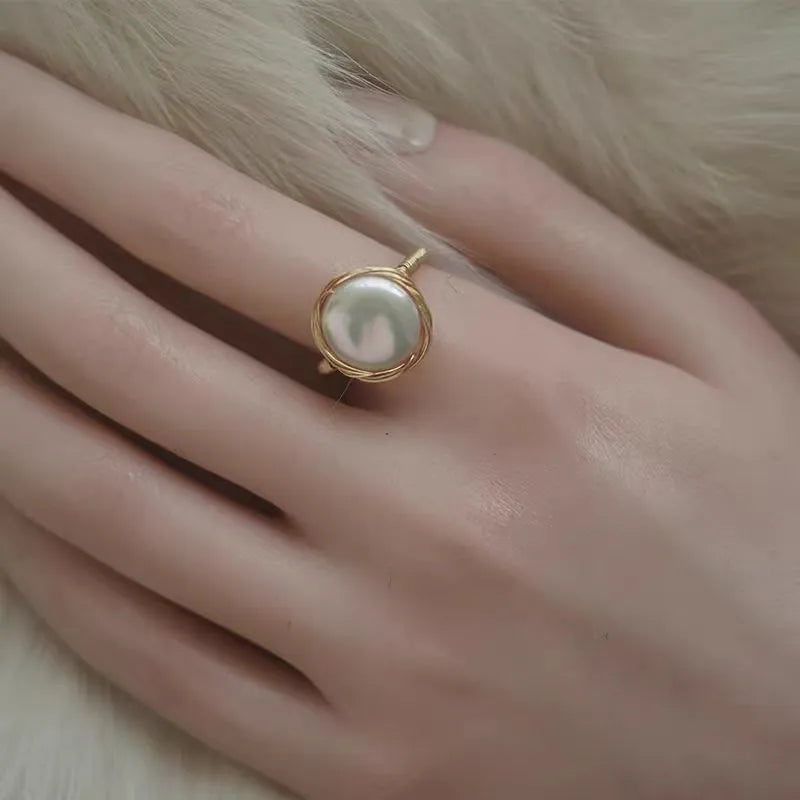 Freshwater pearl ring with copper-plated gold, hand winding, open mouth adjustable fit