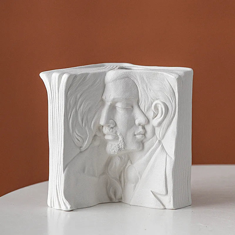 Ceramic book stand with glazed finish in modern simplicity style for desktop storage