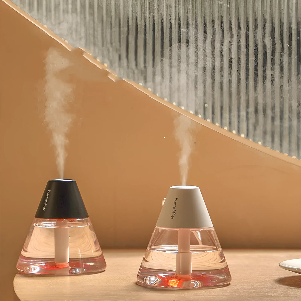 White plastic desktop USB humidifier with atmosphere lamp, single fog outlet, compact design for small rooms