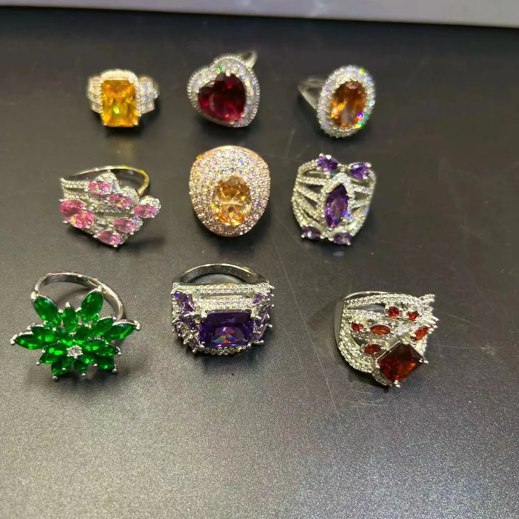 Ten piece heart ring set in copper with real gold plating and zircon detailing