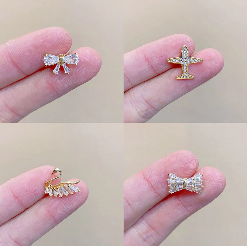 Japanese-inspired women's brooch with geometric design and fixed pin in copper electroplated finish