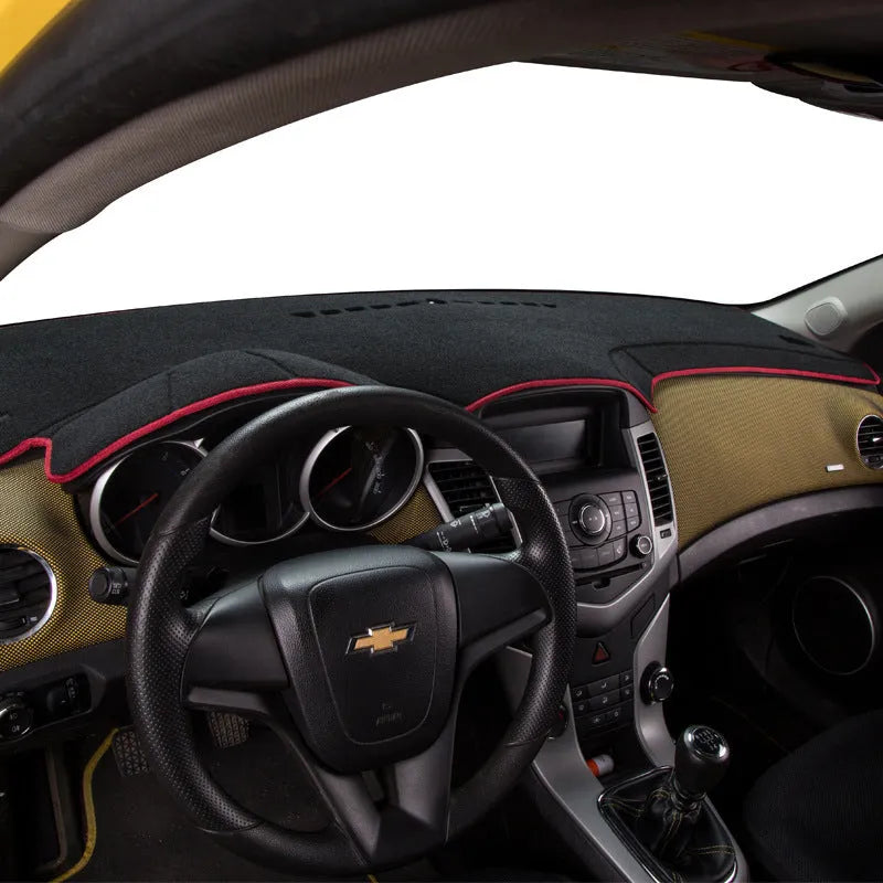 Black silicone dashboard non-slip pad for Old Prado vehicle with coloured edge trim.