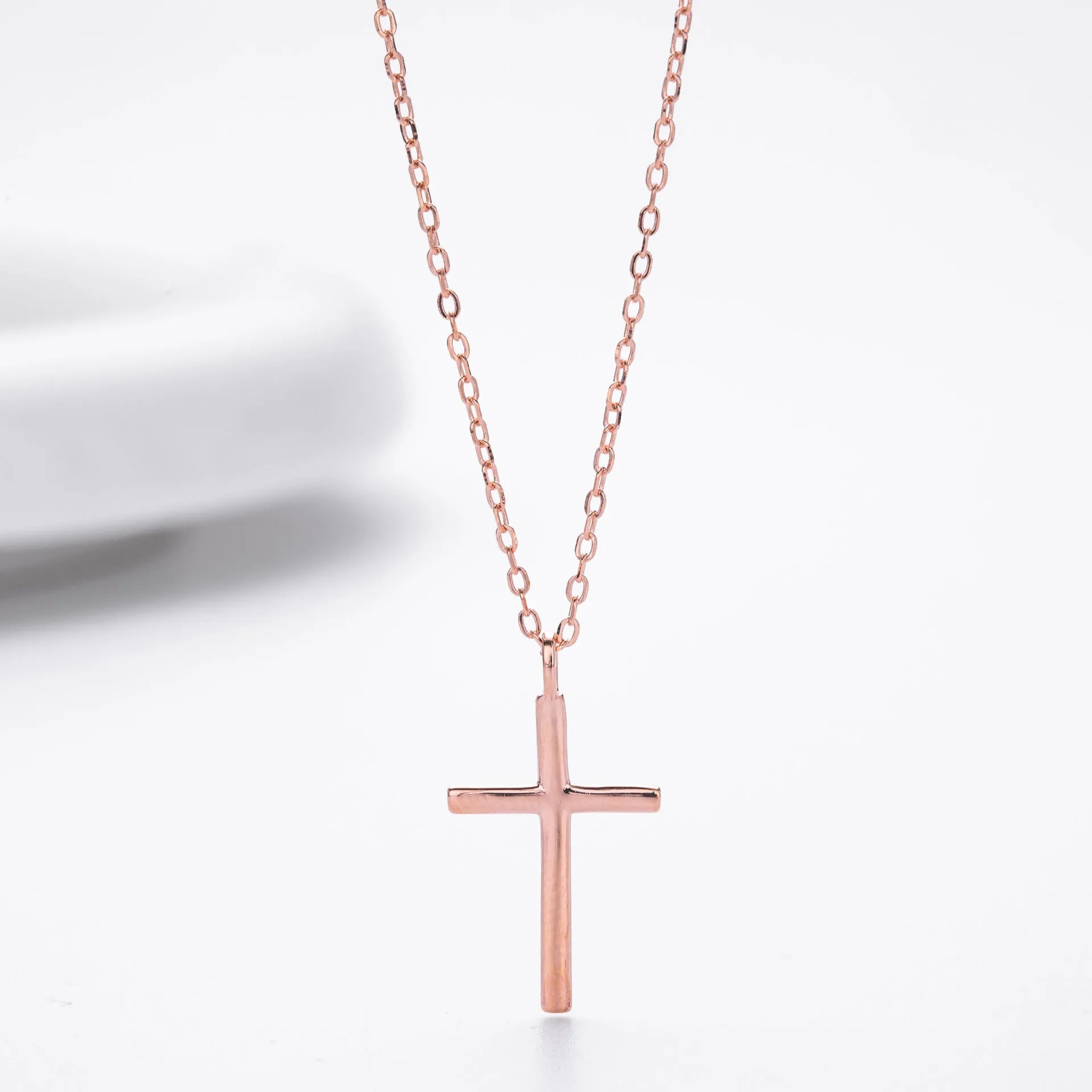 S925 sterling silver necklace with cross pendant on adjustable O-shaped chain