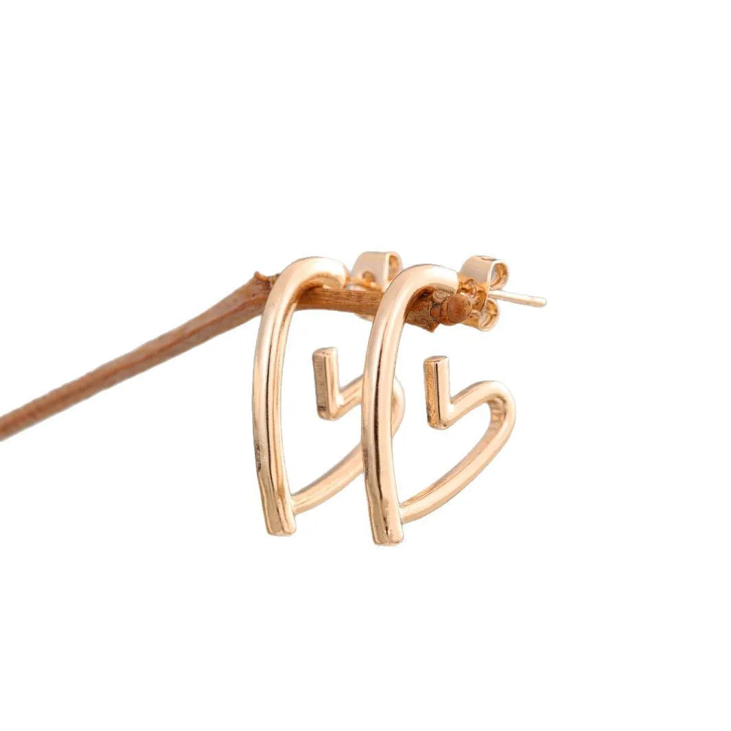 Simple cold style love earrings for women in gold colour metal stud earrings