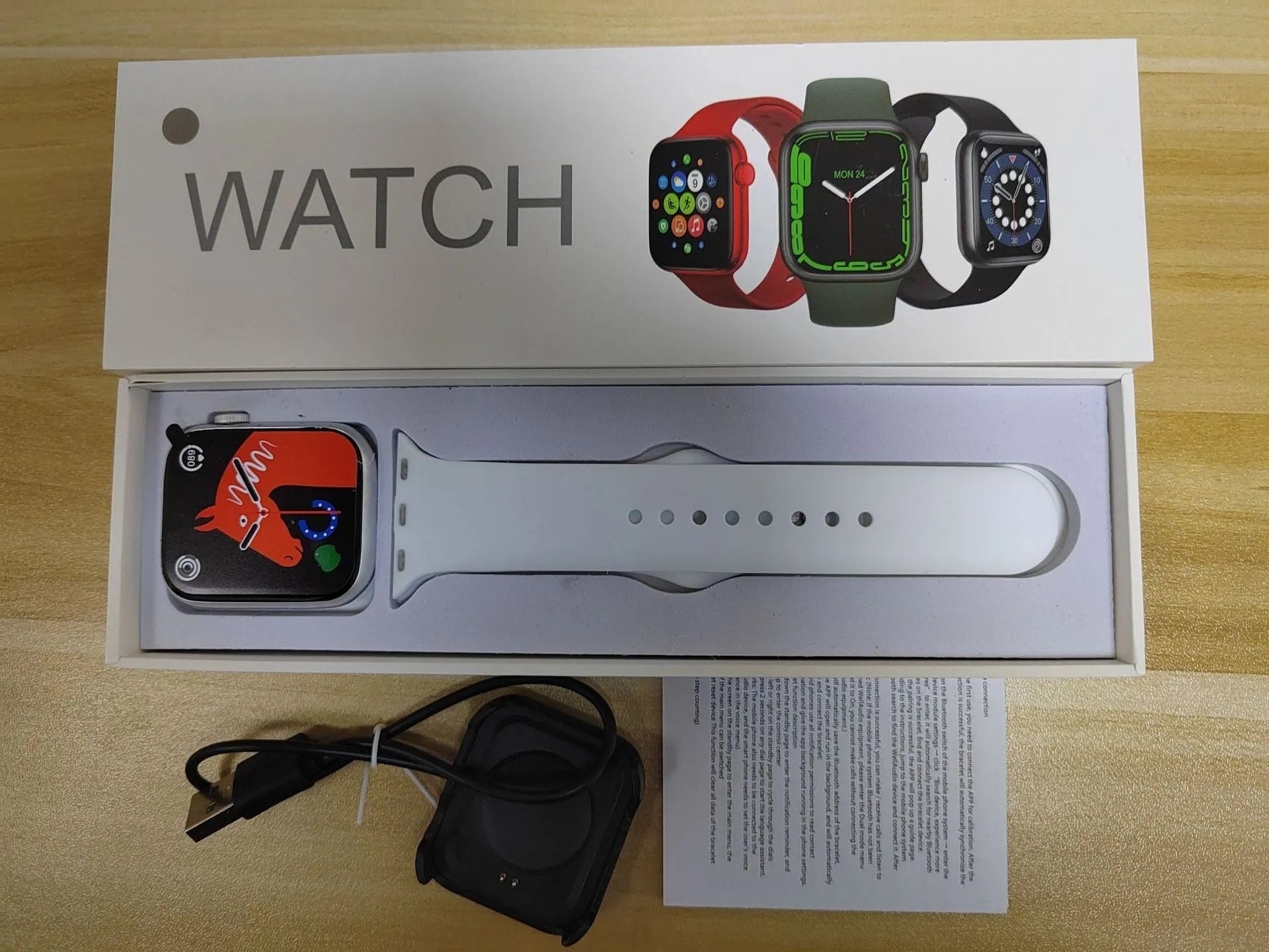 GT20 black alloy smart watch with silicone strap showing heart rate monitoring on screen