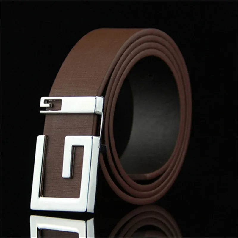 Fashion simple smooth buckle belt in black, alloy buckle and imitation leather strap, 110cm length
