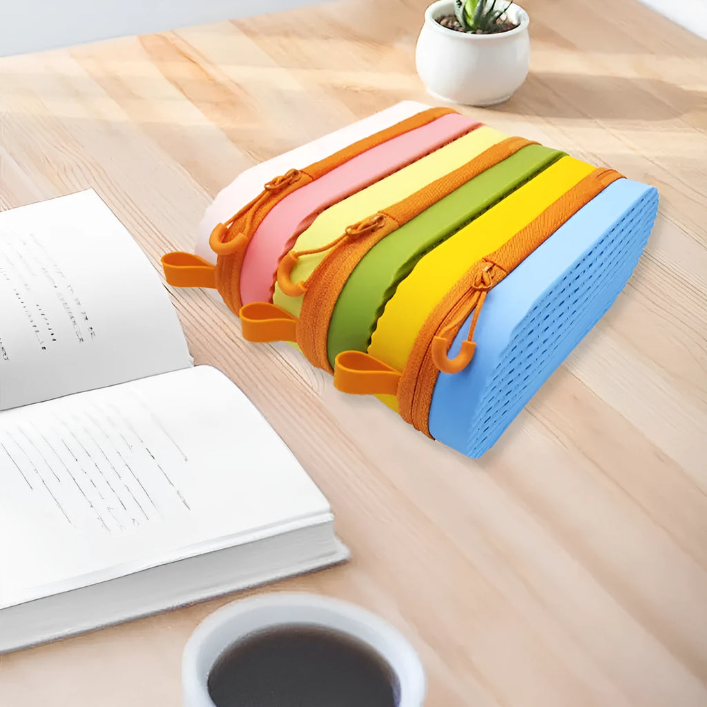 Silicone glasses case with a long handle in a modern colour like green lemon yellow.