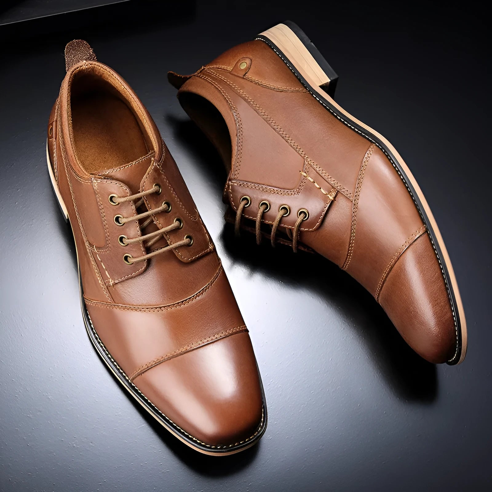 Men's leather lace-up casual shoes with cowhide upper and rubber sole in brown