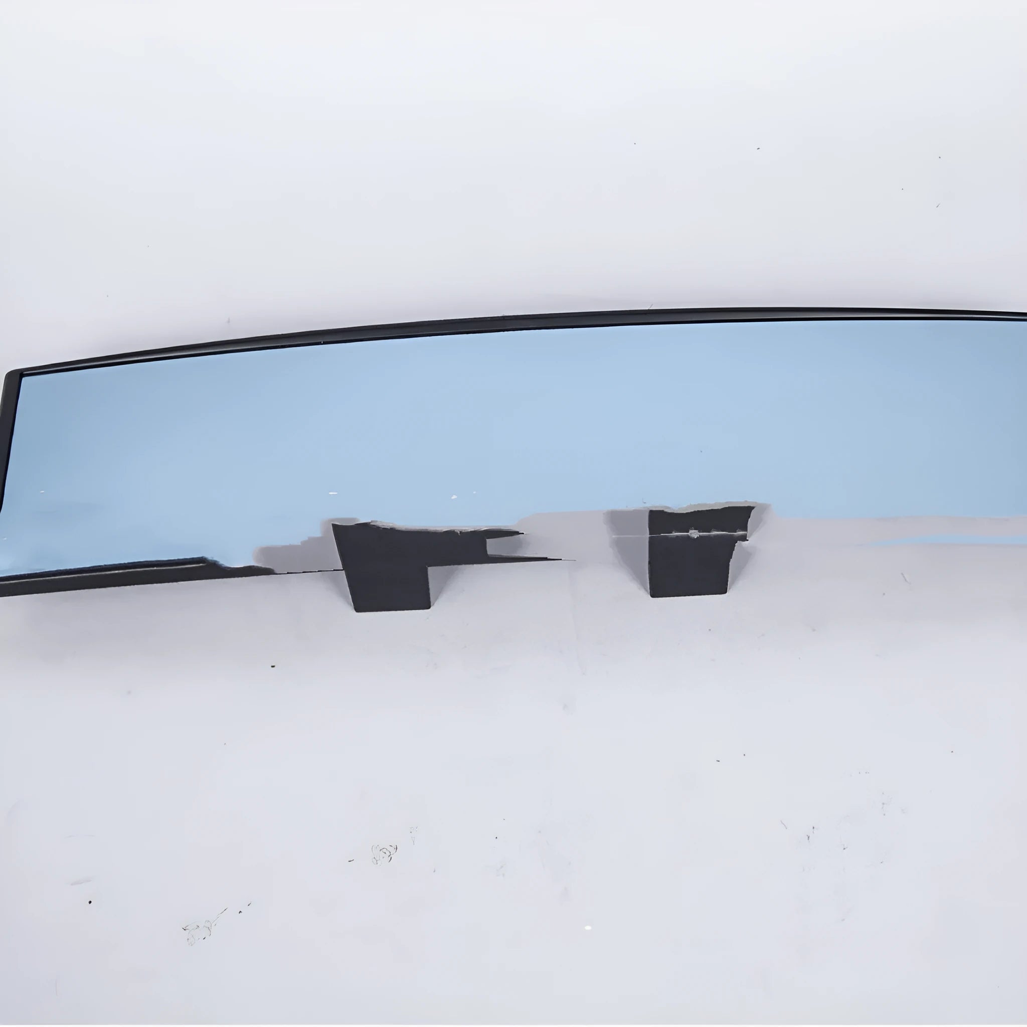 Curved blue filter rearview mirror for cars with clip-on installation and wide-angle design