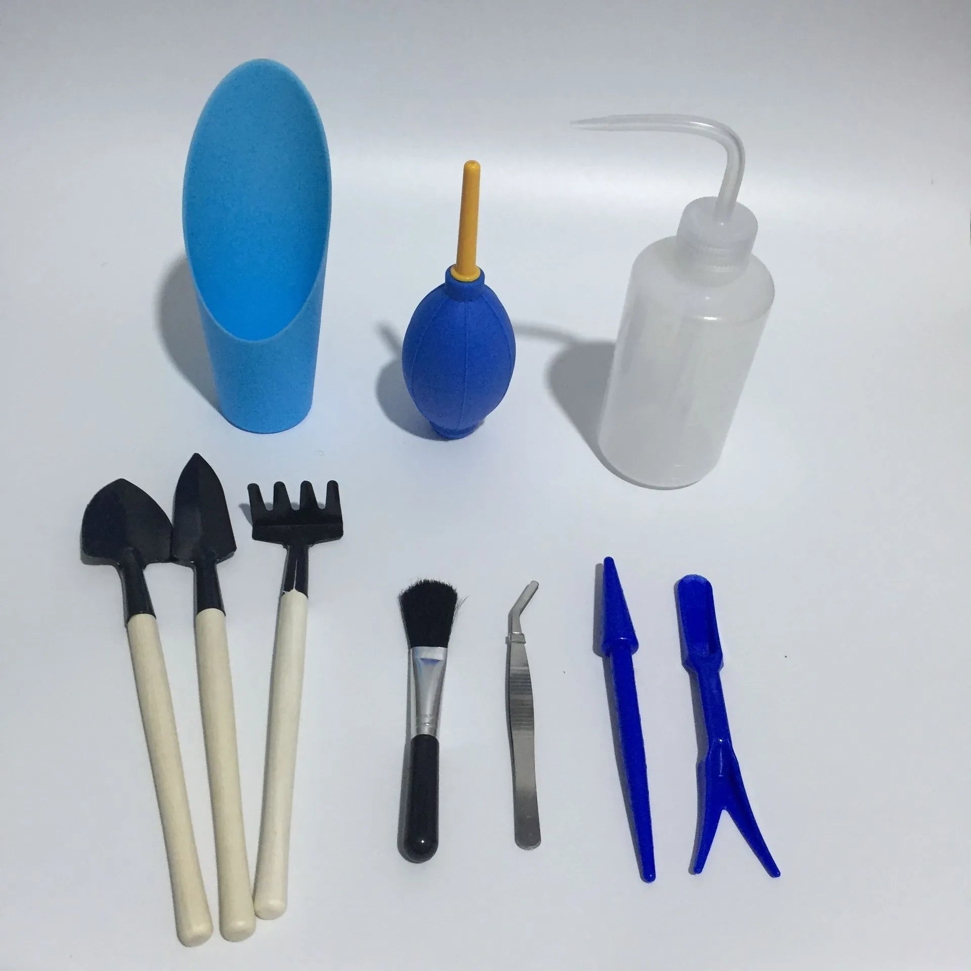 21-piece succulent gardening tool set with drip kettle, tweezers, mini shovels, and transplanting tools